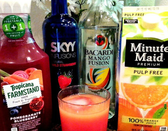 bentonite for clarification of alcoholic liquors and fruit juices